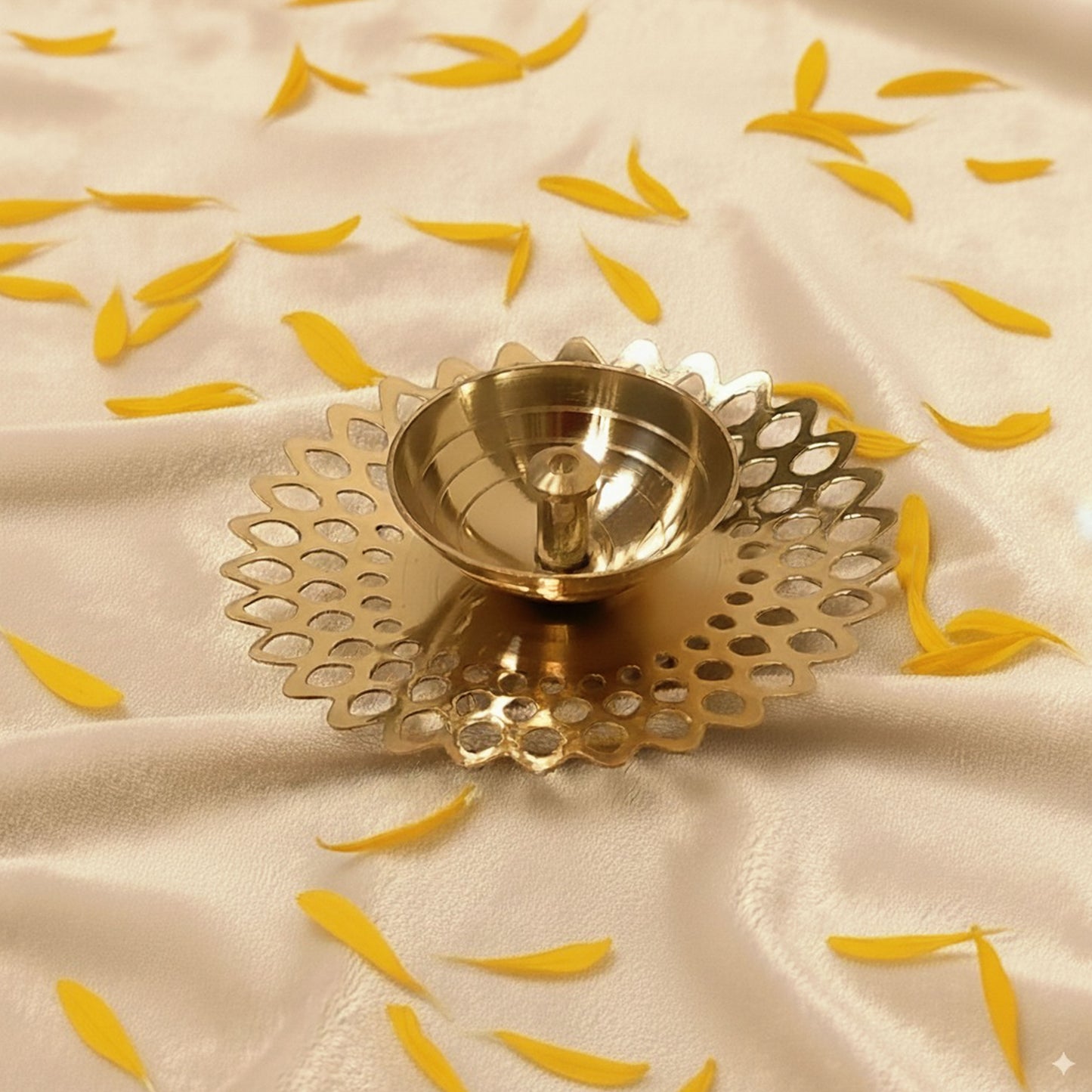 Brass Diya (Round)