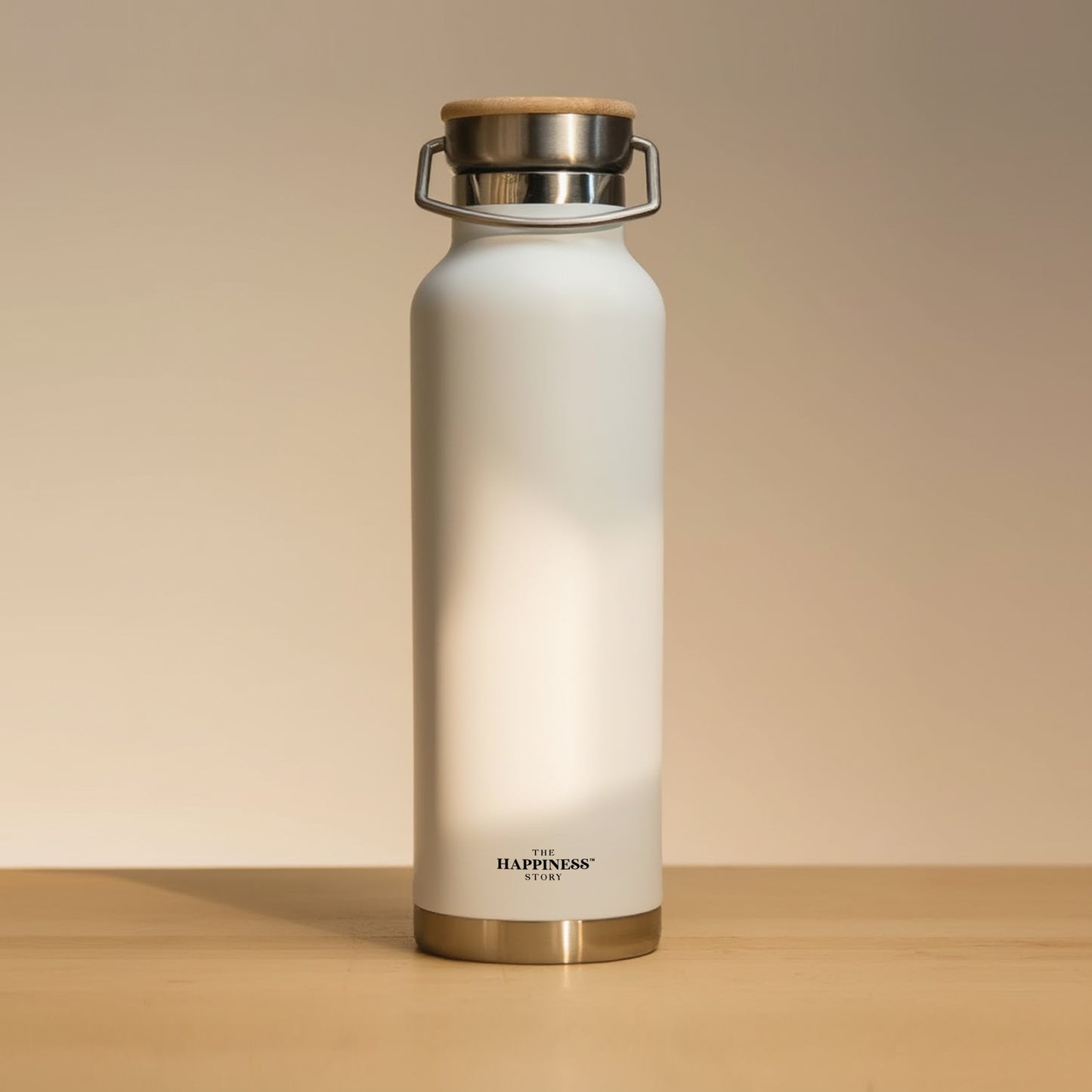 Clean white design with premium stainless steel construction—built for daily hydration and long-term use.