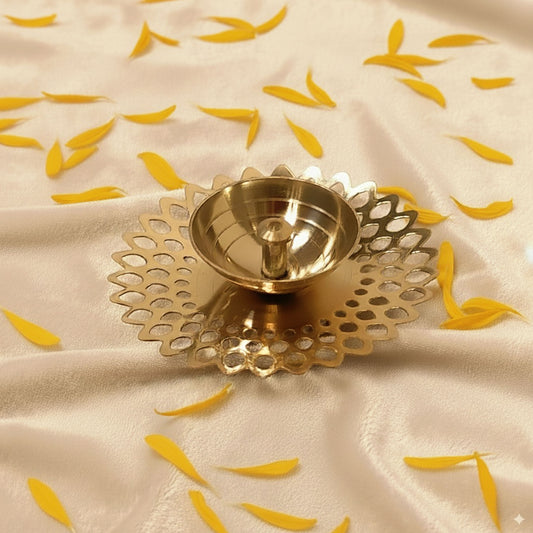 Brass Diya (Round)
